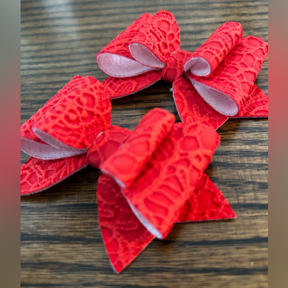SOLD•Custom Order•Shoe Clips - Picture 2 of 3